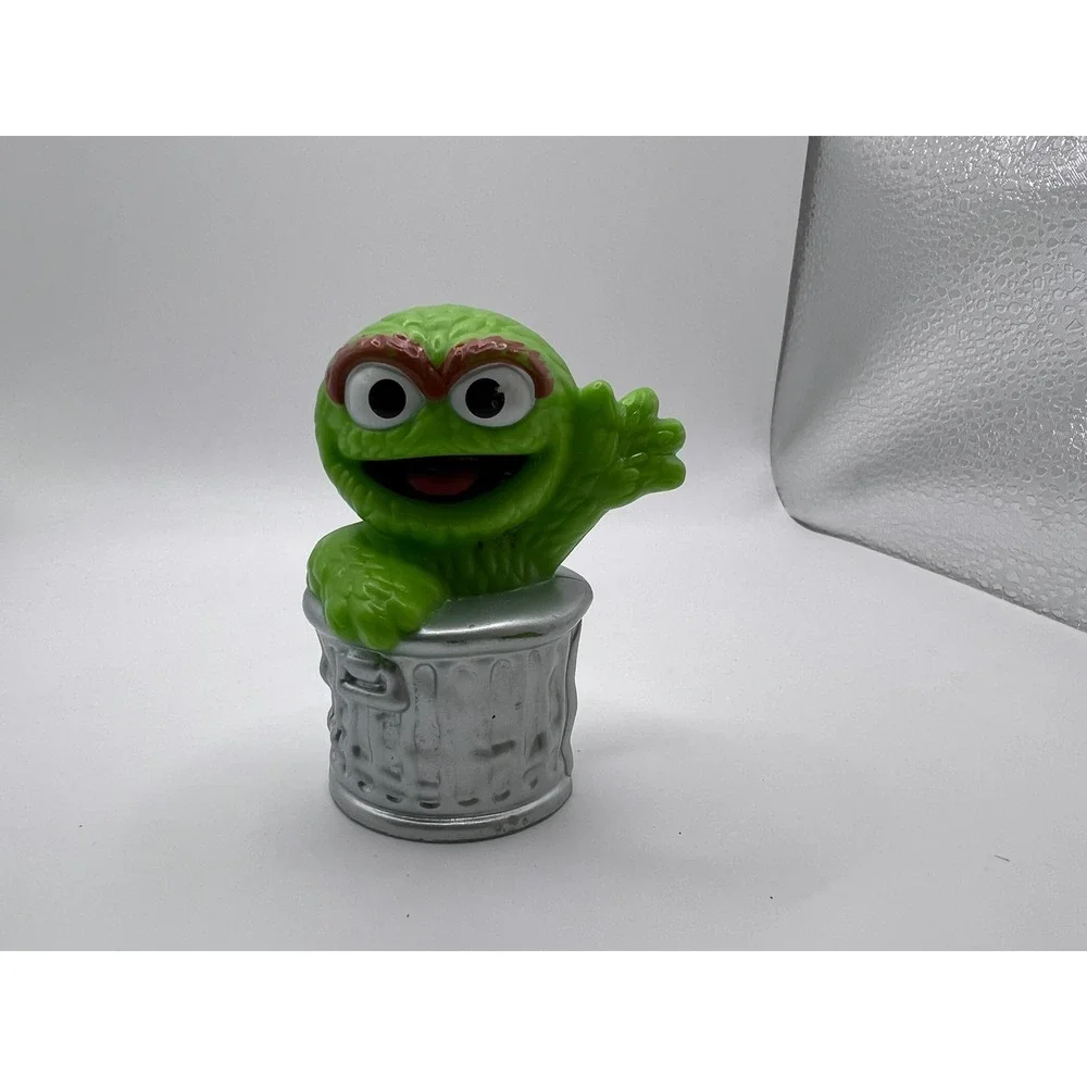Sesame Street Friends Oscar‎ The Grouch 3